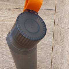 Láhev na pití, jak nahlášeno Regio Antwerpen - Brussel pomocí iLost