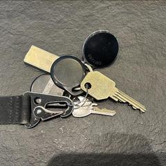 Chaves met verschillende badges, como reportado por Gemeente Zonhoven utilizando o iLost