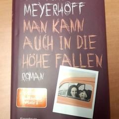 Libro, come riportato da Grand Hotel Amrath Kurhaus utilizzando iLost