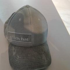 Cap Black Hat, gisa salatu by Conscious Hotel Westerpark iLost erabiliz