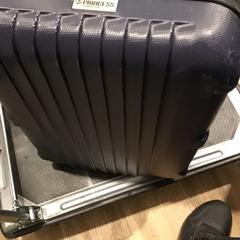 スーツケース がiLostで U-OV Utrecht によって報告されました