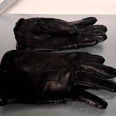 Handschoenen, zoals gemeld door Keolis Lund met iLost