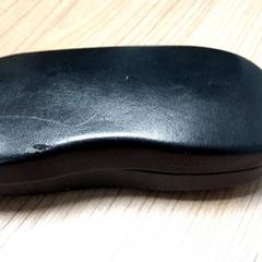 Glasses case & Sunglasses, as reported by Connexxion Haarlem AML using iLost