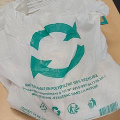 Sac - Plastiek zak, a été signalé par Regio Limburg - Leuven utilisant iLost
