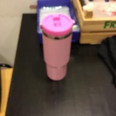 Butelka, zgłoszono przez Qbuzz U-OV przy użyciu iLost