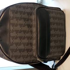 Ruksak, ako bolo nahlásené Regio West-Vlaanderen pomocou iLost