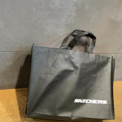 Bag, som rapportert av Designer Outlet Roosendaal ved bruk av iLost