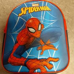 Motxila, gisa salatu by Regio Oost-Vlaanderen iLost erabiliz