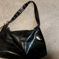 Bag - Handtas zwart, som rapportert av Regio Oost-Vlaanderen ved bruk av iLost