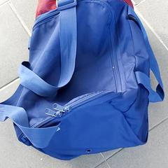 Bag Sporttas, som rapportert av Regio Antwerpen - Brussel ved bruk av iLost