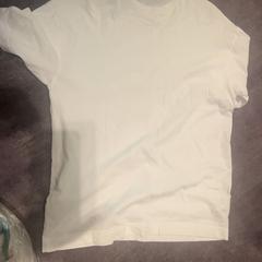 T-shirt, zoals gemeld door Van der Valk Hotel Haarlem met iLost