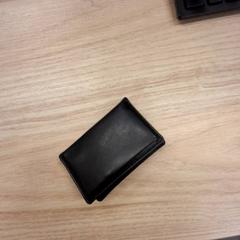 Titular de la targeta carte, segons ha informat IKEA Villiers-sur-Marne mitjançant iLost