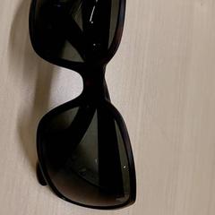 Sunglasses, as reported by IKEA Bayonne Ametzondo using iLost