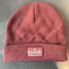 قبعة صغيرة Rood، كما تم الإبلاغ عنه بواسطة Burgers' Zoo عبر iLost