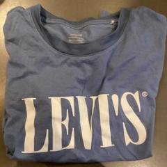 İLost kullanarak MEININGER Hotel Berlin "Mitte" Humboldthaus tarafından bildirildiği gibi T-shirt