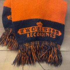 Shawl, as reported by Pathé Arnhem using iLost