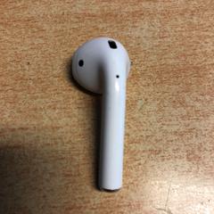 AirPod، كما تم الإبلاغ عنه بواسطة Pathé Helmond عبر iLost