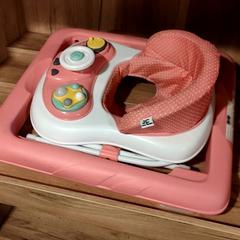 Židle, jak nahlášeno Attractie- & Vakantiepark Slagharen pomocí iLost