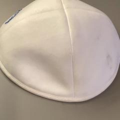 Cap White, as reported by MEININGER Hotel Budapest Great Market Hall using iLost