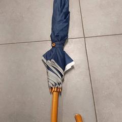 Paraugas, segundo informou Regio Oost-Vlaanderen usando iLost