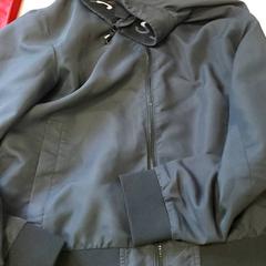 Kleding Jas, zoals gemeld door Centraal magazijn met iLost