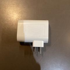 Charger, as reported by MEININGER Hotel Berlin "Mitte" Humboldthaus using iLost