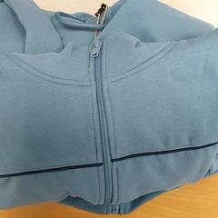 Kläder, rapporterat av Regio Limburg - Leuven med iLost