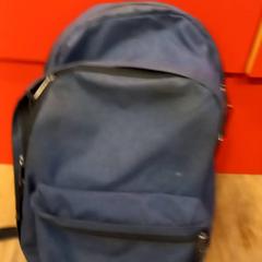 حقائب حمل وحقائب اليد، كما تم الإبلاغ عنه بواسطة Arriva Limburg Noord عبر iLost