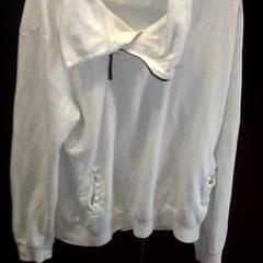 Skjorta, rapporterat av TivoliVredenburg med iLost