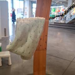 Bolsa de cuello cache, ha sido reportado por IKEA Hénin-Beaumont con iLost