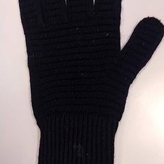 Handschuh Zwart  geribbeld, gemeldet von Vrije Universiteit Amsterdam über iLost