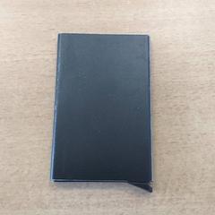 Titular da tarxeta - Benabdelkader, segundo informou Centraal magazijn usando iLost