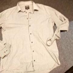 İLost kullanarak Mövenpick Hotel Amsterdam City Centre tarafından bildirildiği gibi Bluz