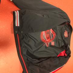 Jasje & Jas, amint azt Pathé Buitenhof az iLost segítségével jelentette.