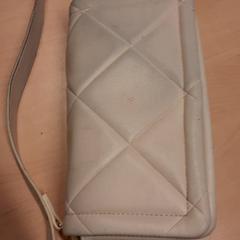 Bag, as reported by RET using iLost