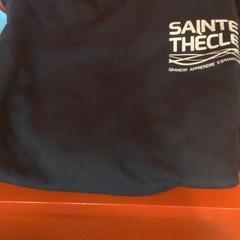 Sweatshirt, iLost를 사용하여 MEININGER Hotel Bordeaux Gare Saint-Jean에 보고됨