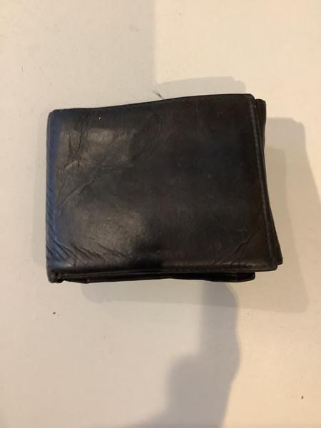 Wallet Mc Neil