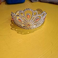 الإكليل، كما تم الإبلاغ عنه بواسطة IKEA Wilrijk عبر iLost