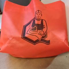 Tas Rood, zoals gemeld door Connexxion Zeeuws-Vlaanderen met iLost