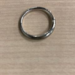 貴金属・アクセサリー, jak nahlášeno IKEA立川 pomocí iLost