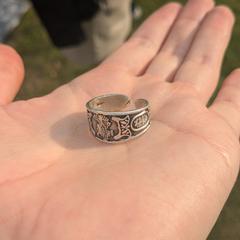 Een koele ring, as reported to iLost