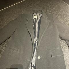 Zwarte jas, gisa salatu by Hotel Van der Valk Harderwijk op de Veluwe iLost erabiliz