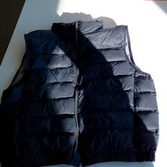 Kleding - Bodywarmer, zoals gemeld door Centraal magazijn met iLost