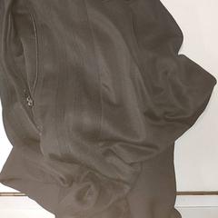 의류 - trainingbroek, iLost를 사용하여 Centraal magazijn에 보고됨