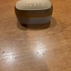 Fülhallgató, amint azt Pathé Groningen az iLost segítségével jelentette.