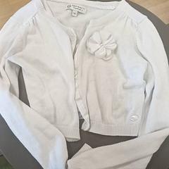 Vêtements Gilet blanc CA, rapporterat av IKEA Strasbourg med iLost