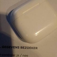 Caixa para airpods, como reportado por TivoliVredenburg utilizando o iLost