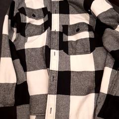 Jacket, as reported by Rotterdam The Hague Airport using iLost
