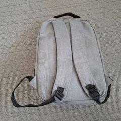Mochila Alfarej, segundo informou Arriva West-Brabant usando iLost