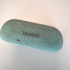 メガネケース がiLostで Twisto によって報告されました